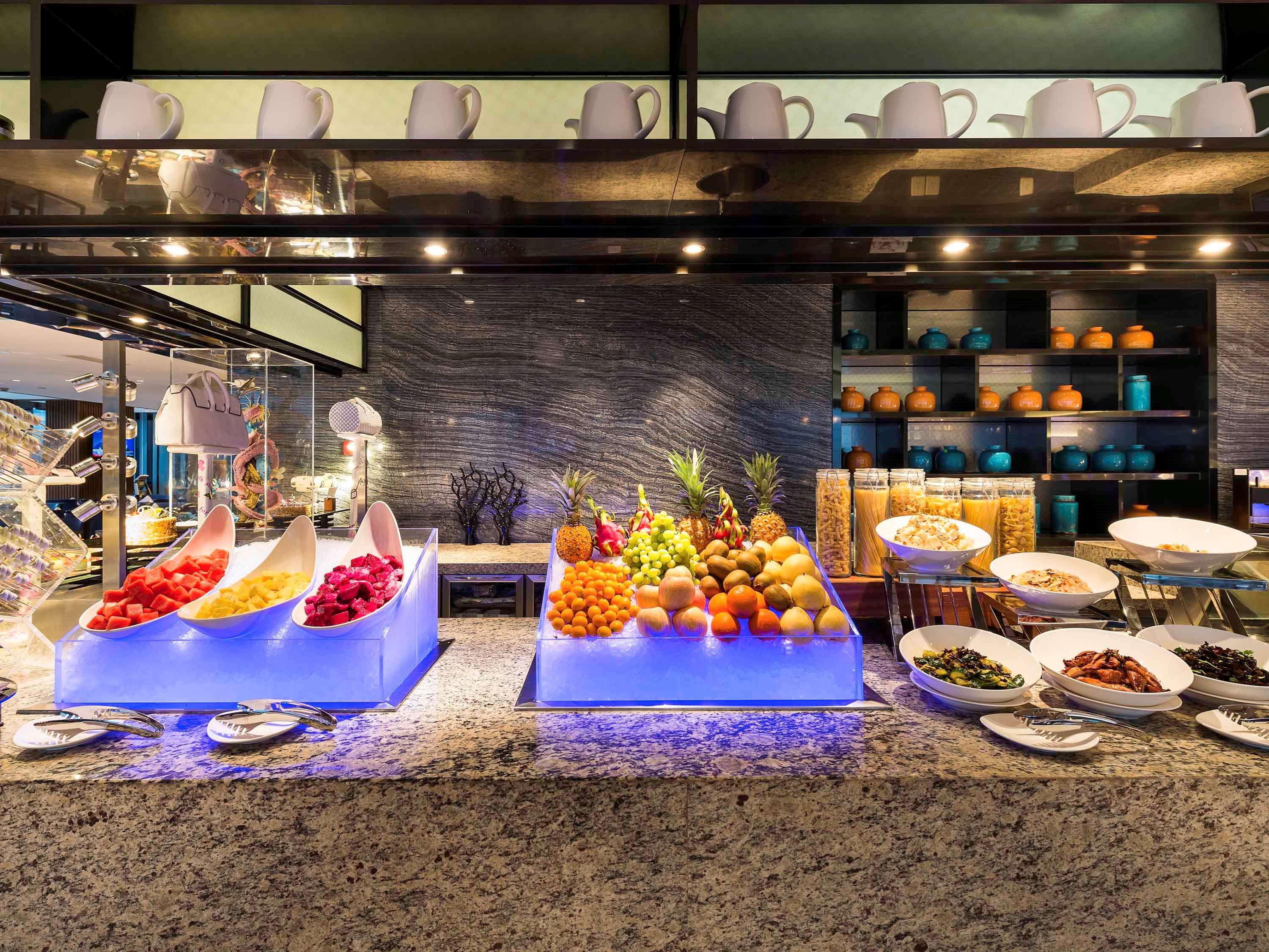 Novotel Ningbo East Buitenkant foto