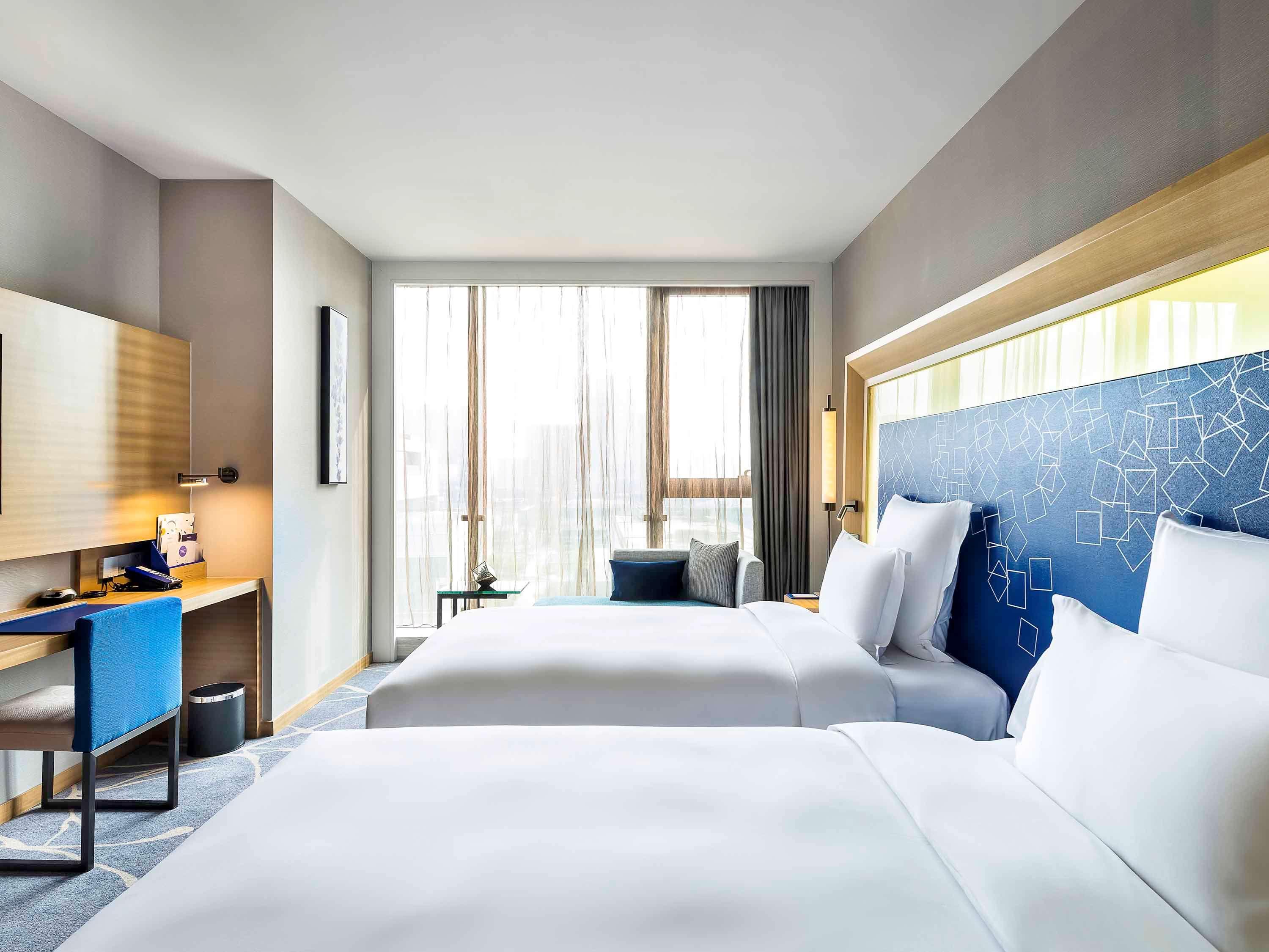 Novotel Ningbo East Buitenkant foto
